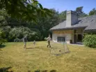 Ter Spegelt Bos Villa tuin opa oma zoon voetballen HR