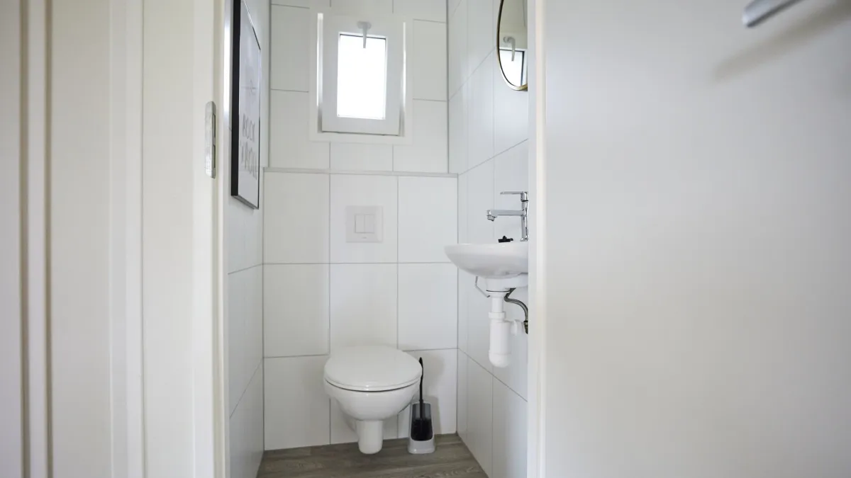 Ter Spegelt Chalet toilet HR