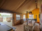 Ter Spegelt overzicht in Glamping Lodge LR