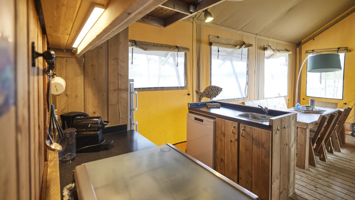 TerSpegelt LakeviewLodge keuken