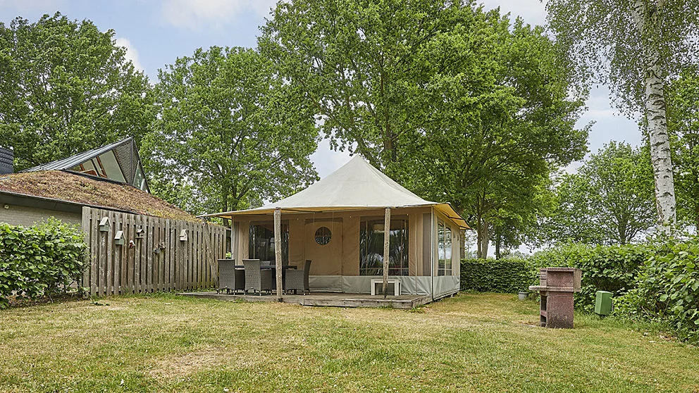 Ter Spegelt Luxe Tent buitenaanzicht LR