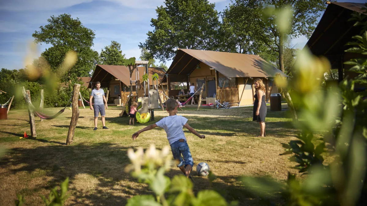 Outback Lodge Comfort overzicht jongens voetballen