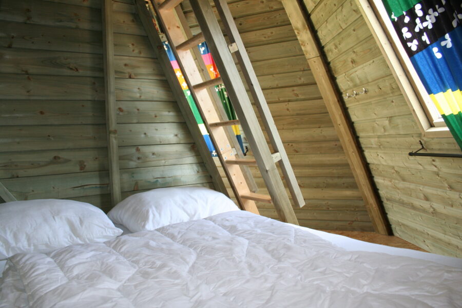 13 Huuraccommodatie tipitent interieur