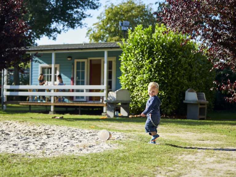 2016 Veranda Chalet jongetje HR