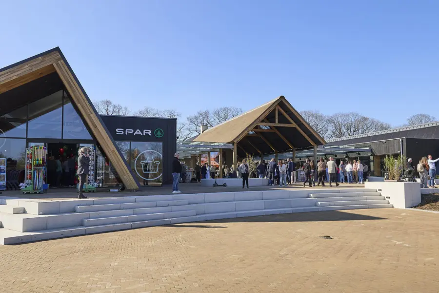 De Brinck opening supermarkt MR