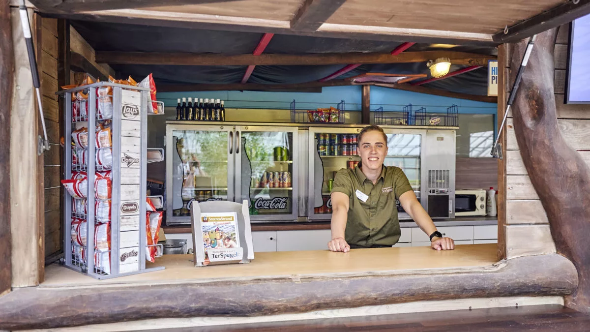 Ter Spegelt Kiosk jongen lachen HR