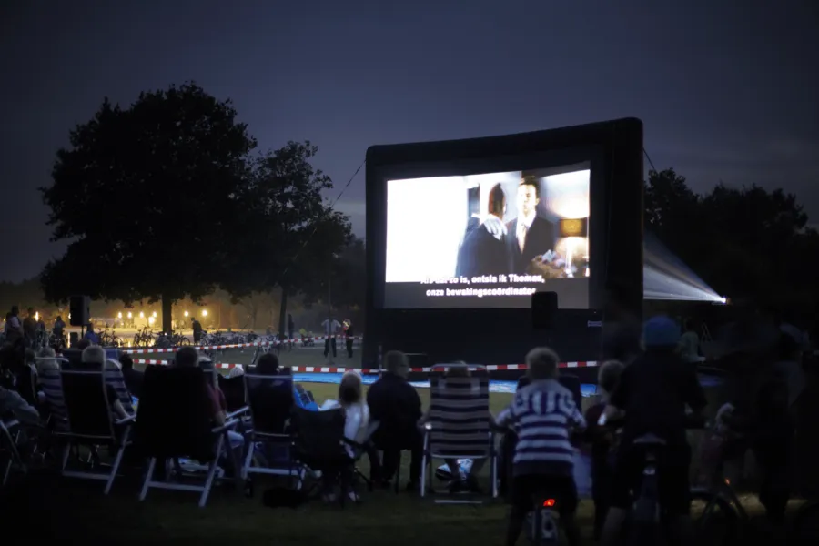 12 Outdoor Cinema 3 V2