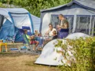 Ter Spegelt Comfort kampeerplaats Gezin Eten HR