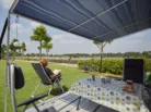Ter Spegelt uitzicht met moeder luxekamperen HR