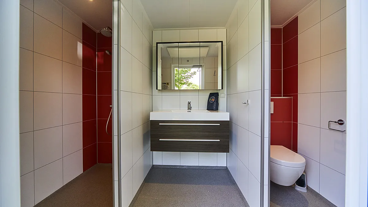 Ter Spegelt privé sanitair plus unit LR
