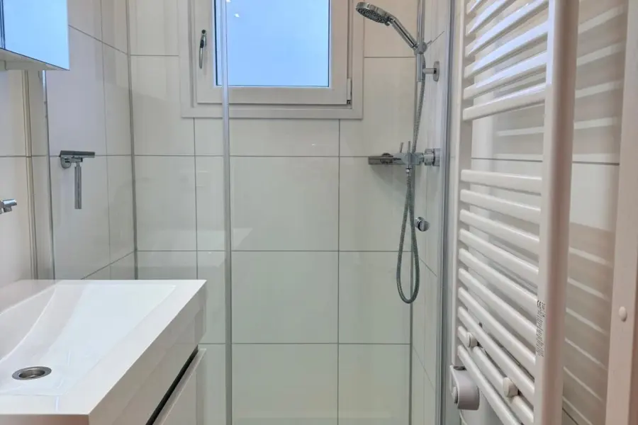 Caravan 59 6 badkamer