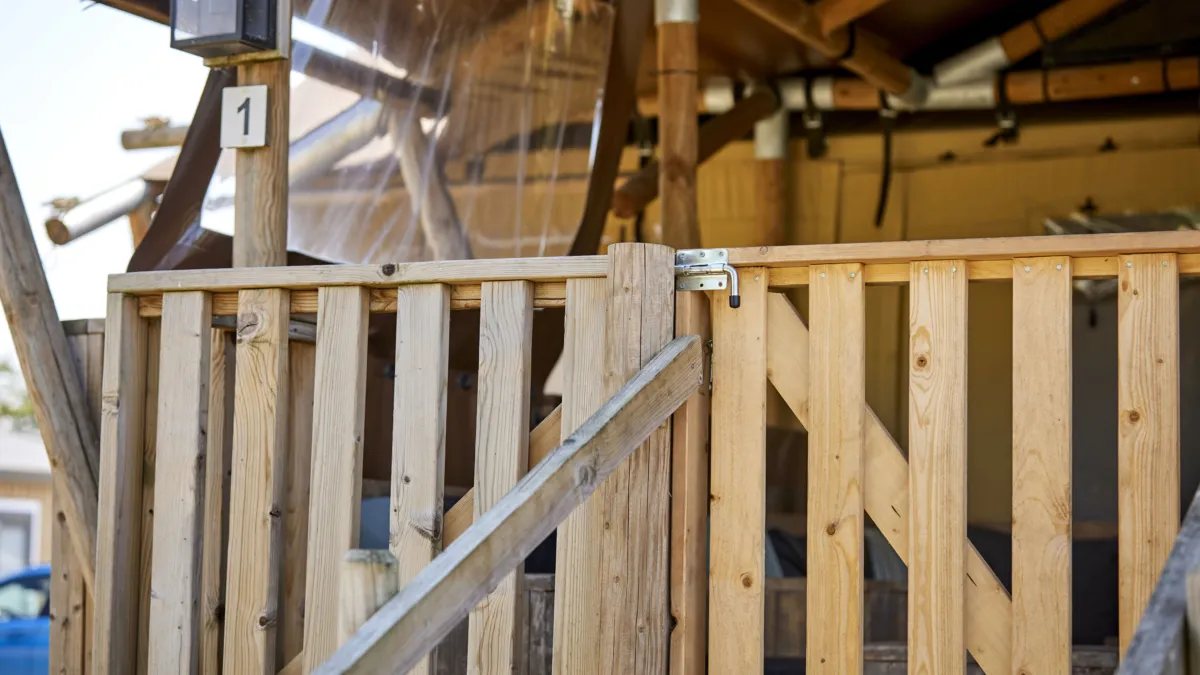 Ter Spegelt hekje Glamping Lodge HR